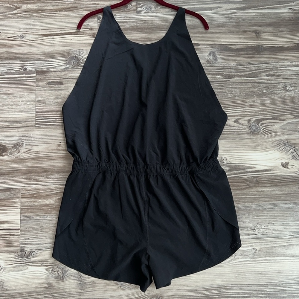 Athleta Run With It One Piece Romper Built In Liner